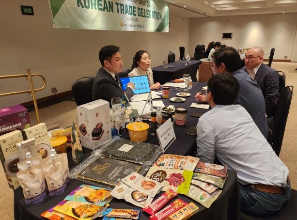 브라질, 콜롬비아 시장개척단 활동