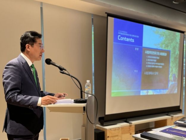 지난 2일 최종 평가 브리핑에 나선 박경귀 시장