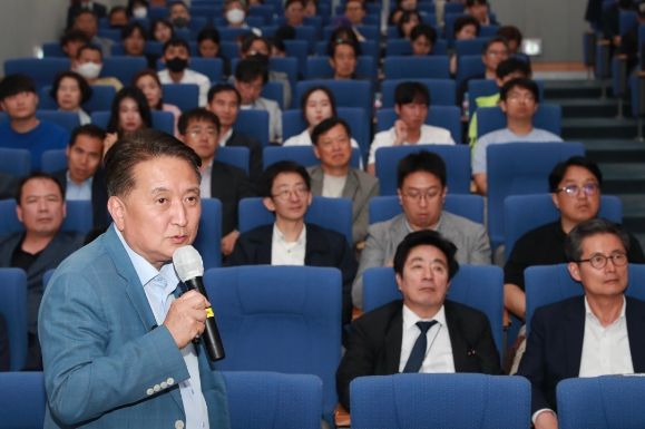 레이크파크 꿀잼도시연구소 발대식 및 특강