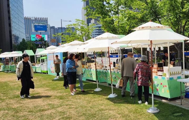 순천시, 서울시청 광장에서 농특산물 직거래 장터 열어