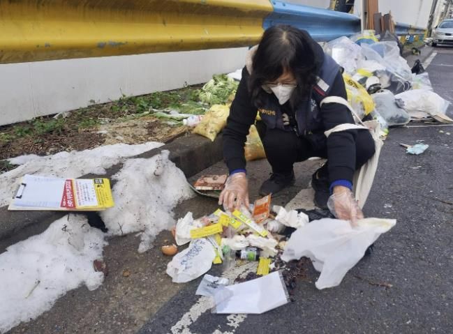 시흥시, 깨끗한 쓰레기처리 감시원 운영 활동 개시