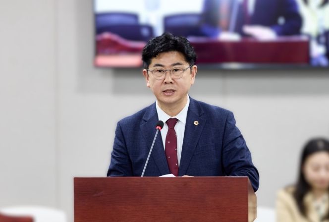 경기도의회 미래과학협력위원회 윤충식 의원(국민의힘, 포천1)