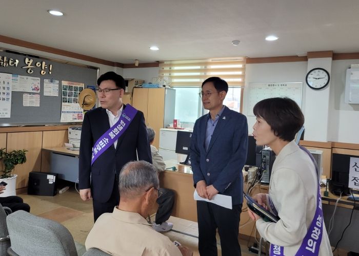 충북도, ‘민생회복 소비쿠폰’ 2차 대주민 일선 서비스 현장 점검