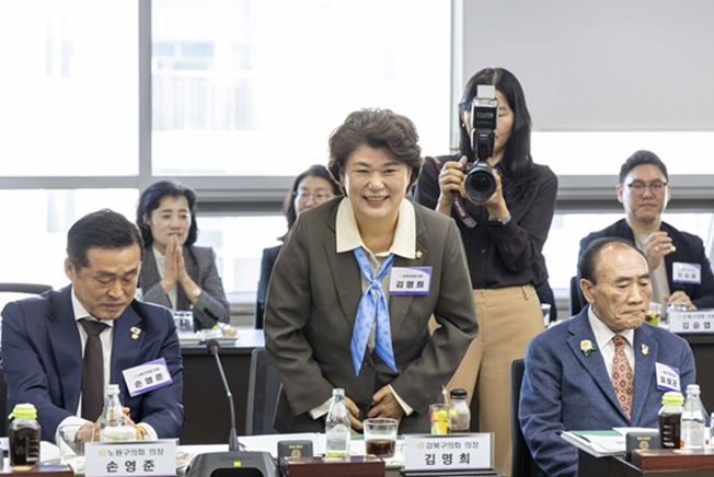 강북구의회 김명희의장, 서울시 25개 구의회 의장들과 함께 지방의회 발전 방안 논의