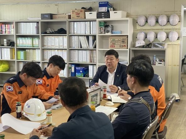 부산광역시의회 전원석 의원, “반얀트리 화재사고 재발 방지를 위한 소방시설 공사현장 기습 점검”