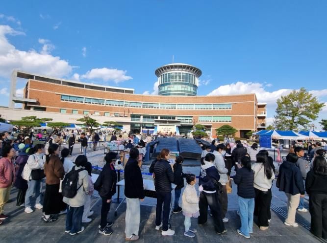 김천시립도서관, '서(書)로 서(書)로 통하는 어울마당' 성료