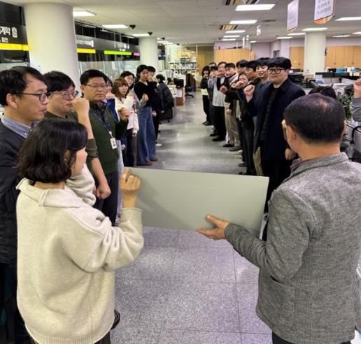 ‘미소는 기본! 경청은 필수!’ 부안군 민원과, 친절 교육 추진