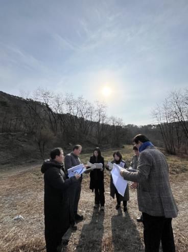 12월 10일 문화복지환경위원회가 고용산 숲속야영장 조성사업 관련 예산안 심의에 앞서 사업 현장을 직접 방문했다.