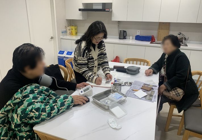 익산시, 경로당으로 찾아가는 어르신 건강관리 시작