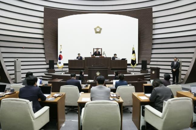 광주시의회 제322회 임시회 폐회… 조례안 등 안건 처리