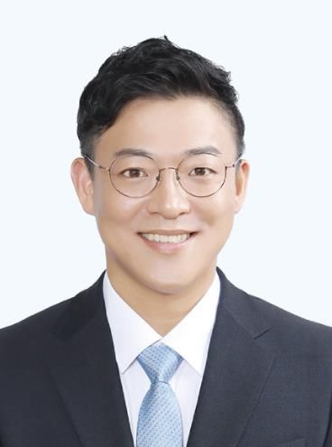 제천시의회 김수완 의원, 청소년 바우처 지원금액 및 운영체계 정비 나서