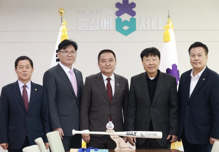 스포츠 인프라 구축 ‘총력’ 체육계 인사 잇단 만남