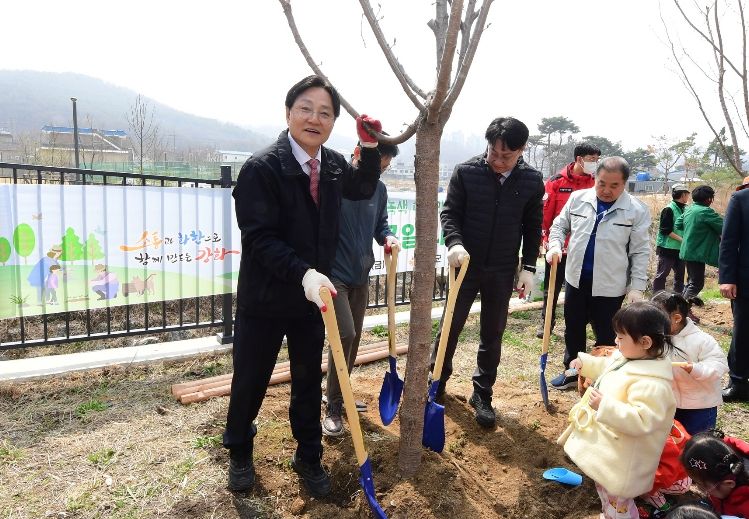 강화군, 식목일 식목행사